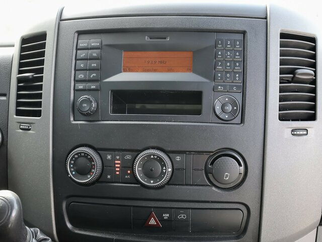 MERCEDES-BENZ Sprinter 316CDI DOKA,Allrad,AHK,Standhzg.... - Van flatbed, Van kombi: gambar 5 MERCEDES-BENZ Sprinter 316CDI DOKA,Allrad,AHK,Standhzg.... - Van flatbed, Van kombi: gambar 5