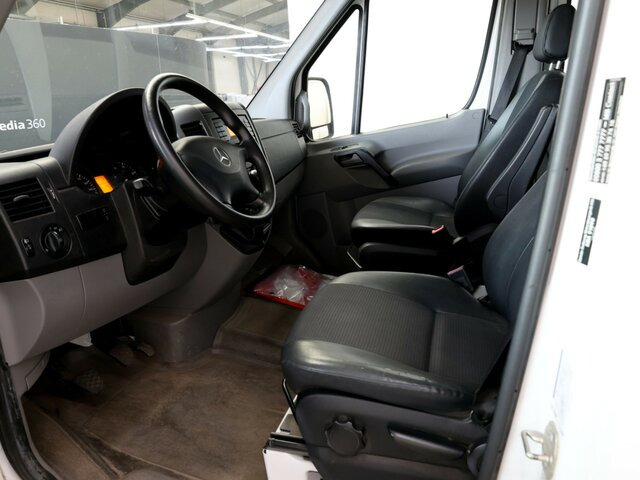 MERCEDES-BENZ Sprinter 316CDI DOKA,Allrad,AHK,TCO,Standhzg. - Van flatbed, Van kombi: gambar 2 MERCEDES-BENZ Sprinter 316CDI DOKA,Allrad,AHK,TCO,Standhzg. - Van flatbed, Van kombi: gambar 2
