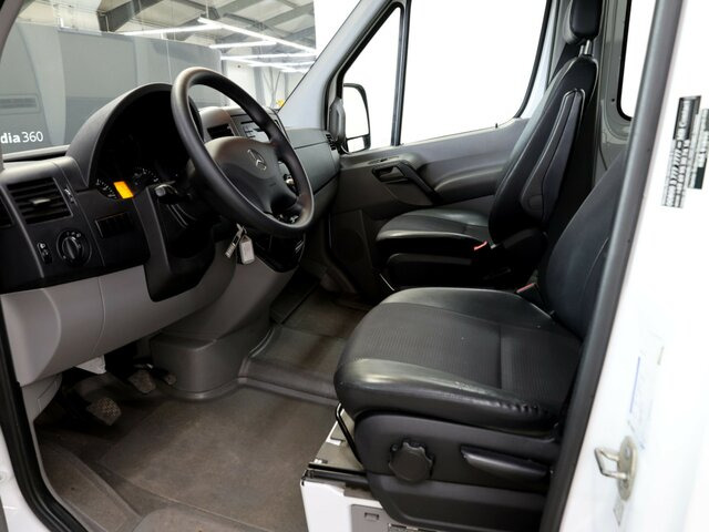 MERCEDES-BENZ Sprinter 316CDI DOKA,Allrad,Klima,AHK,TCO - Van flatbed, Van kombi: gambar 2 MERCEDES-BENZ Sprinter 316CDI DOKA,Allrad,Klima,AHK,TCO - Van flatbed, Van kombi: gambar 2