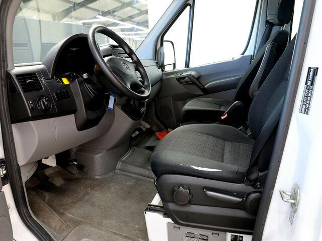 MERCEDES-BENZ Sprinter 316CDI DOKA,Allrad,Klima - Van dengan terpal samping, Van kombi: gambar 2 MERCEDES-BENZ Sprinter 316CDI DOKA,Allrad,Klima - Van dengan terpal samping, Van kombi: gambar 2