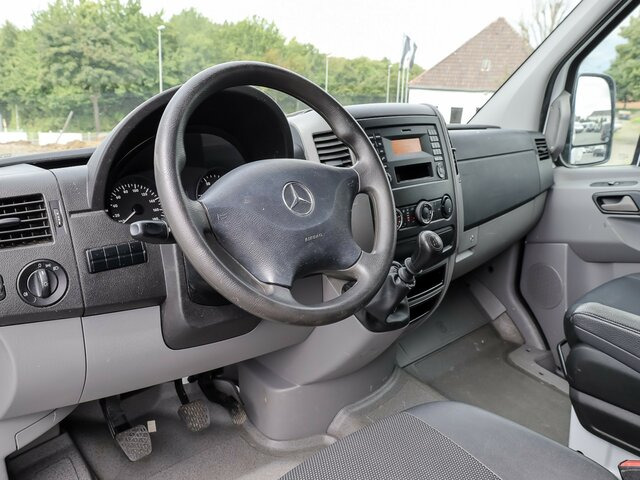 MERCEDES-BENZ Sprinter 316CDI DOKA,Allrad,Klima - Van dengan terpal samping, Van kombi: gambar 4 MERCEDES-BENZ Sprinter 316CDI DOKA,Allrad,Klima - Van dengan terpal samping, Van kombi: gambar 4