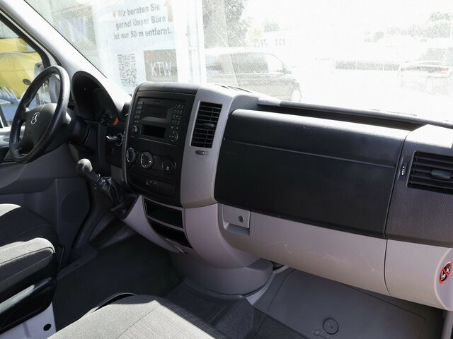 MERCEDES-BENZ Sprinter 316CDI DOKA,Allrad,Klima,Standhzg.... - Van flatbed, Van kombi: gambar 3 MERCEDES-BENZ Sprinter 316CDI DOKA,Allrad,Klima,Standhzg.... - Van flatbed, Van kombi: gambar 3