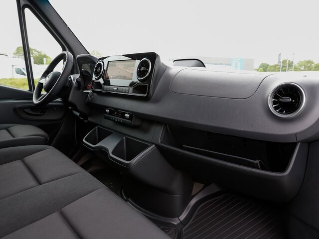 MERCEDES-BENZ Sprinter 317 CDI,3665mm,Automatik,Kamera - Van panel: gambar 4 MERCEDES-BENZ Sprinter 317 CDI,3665mm,Automatik,Kamera - Van panel: gambar 4