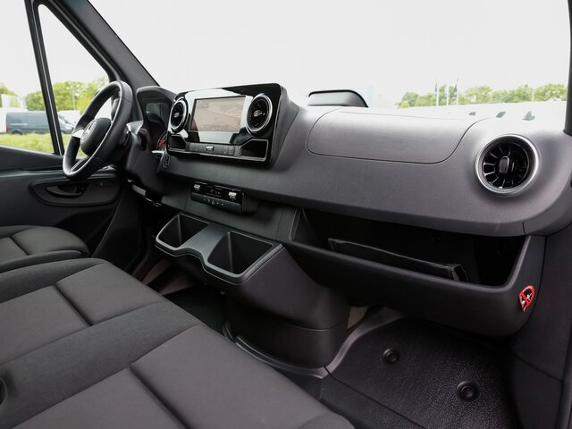 MERCEDES-BENZ Sprinter 317 CDI,3665mm,Automatik,Kamera - Van panel: gambar 4 MERCEDES-BENZ Sprinter 317 CDI,3665mm,Automatik,Kamera - Van panel: gambar 4