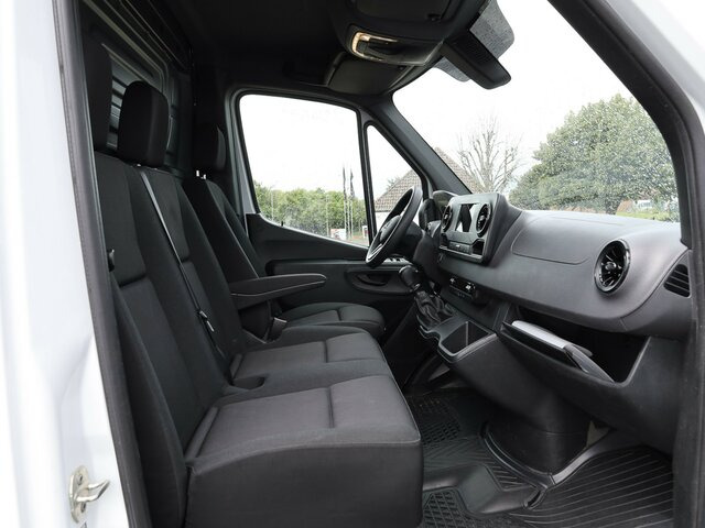 MERCEDES-BENZ Sprinter 317 CDI Kasten,L2H2,MBUX,Kamera - Van panel: gambar 3 MERCEDES-BENZ Sprinter 317 CDI Kasten,L2H2,MBUX,Kamera - Van panel: gambar 3