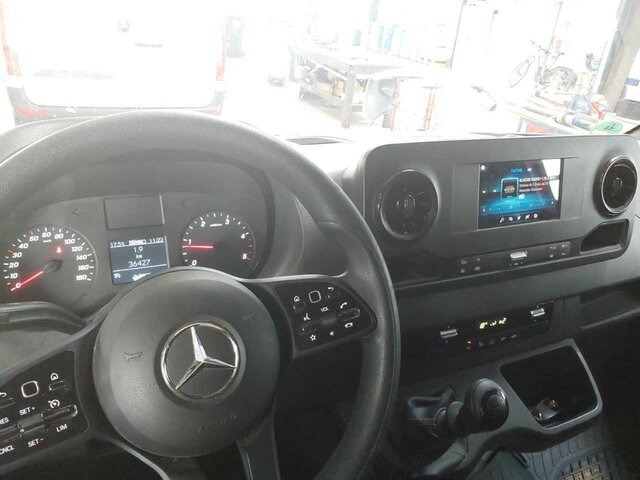 MERCEDES-BENZ Sprinter 317 CDI Kasten,L2H2,MBUX,Kamera - Van panel: gambar 4 MERCEDES-BENZ Sprinter 317 CDI Kasten,L2H2,MBUX,Kamera - Van panel: gambar 4