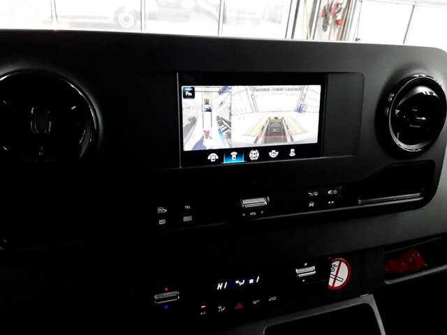 MERCEDES-BENZ Sprinter 317 CDI Kasten,L2H2,MBUX,Kamera - Van panel: gambar 2 MERCEDES-BENZ Sprinter 317 CDI Kasten,L2H2,MBUX,Kamera - Van panel: gambar 2