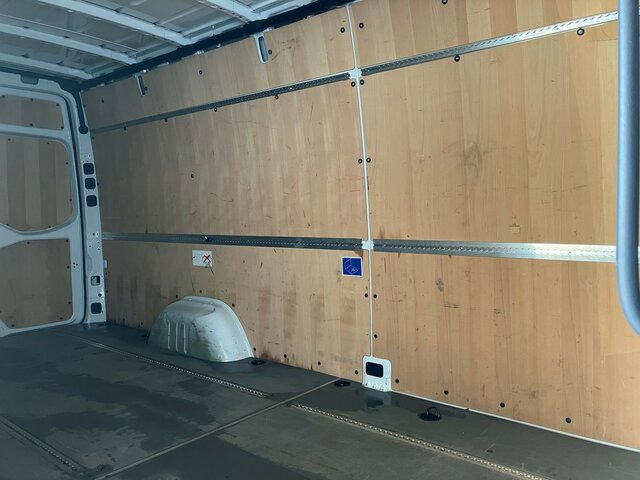 MERCEDES-BENZ Sprinter 317 Maxi,9GTronic,MBUX,Kamera - Van panel: gambar 2 MERCEDES-BENZ Sprinter 317 Maxi,9GTronic,MBUX,Kamera - Van panel: gambar 2