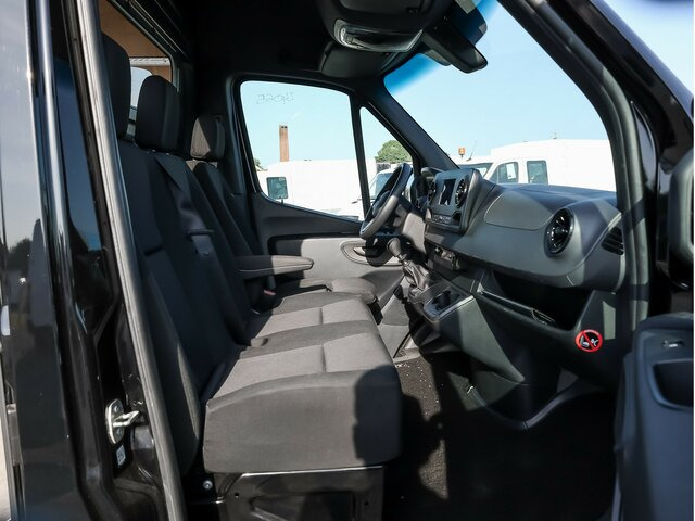 MERCEDES-BENZ Sprinter 317 Maxi,MBUX,Kamera,Tempomat - Van panel: gambar 3 MERCEDES-BENZ Sprinter 317 Maxi,MBUX,Kamera,Tempomat - Van panel: gambar 3