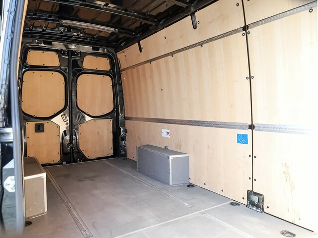 MERCEDES-BENZ Sprinter 317 Maxi,MBUX,Kamera,Tempomat - Van panel: gambar 2 MERCEDES-BENZ Sprinter 317 Maxi,MBUX,Kamera,Tempomat - Van panel: gambar 2