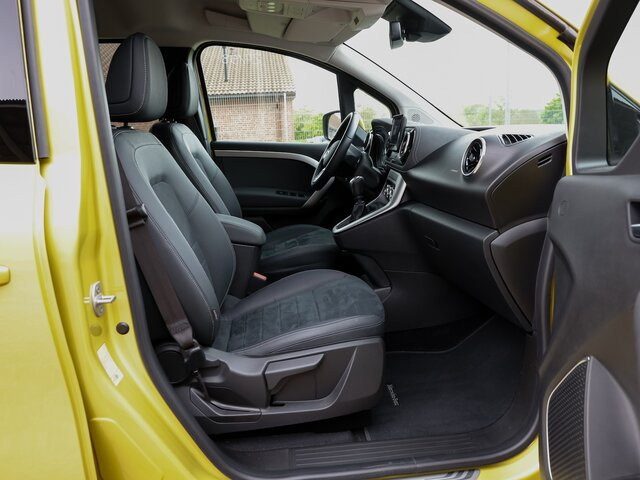 Van penumpang MERCEDES-BENZ T 180 Progressive,AHK,LED,Navi,Kamera,Tempomat: gambar 26