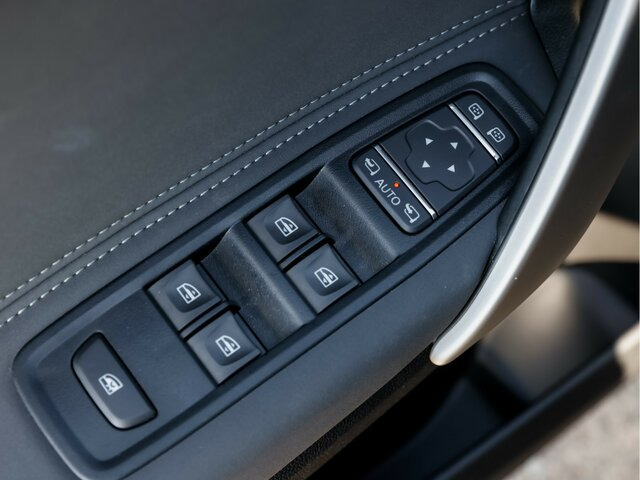 Van penumpang MERCEDES-BENZ T 180 Progressive,AMF Rollstuhlrampe,Kamera,LED...: gambar 6 Van penumpang MERCEDES-BENZ T 180 Progressive,AMF Rollstuhlrampe,Kamera,LED...: gambar 6