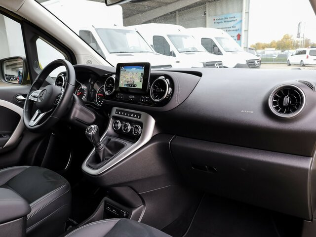 MERCEDES-BENZ T 180 Progressive,AMF Rollstuhlrampe,LED,Navi... - Van penumpang: gambar 5 MERCEDES-BENZ T 180 Progressive,AMF Rollstuhlrampe,LED,Navi... - Van penumpang: gambar 5