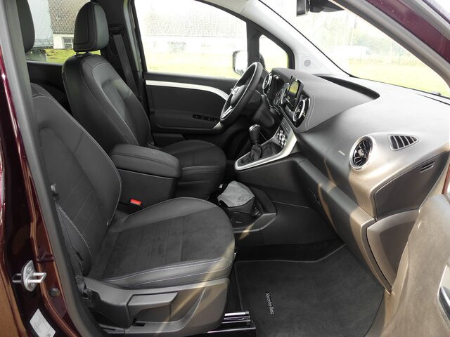 MERCEDES-BENZ T 180 Progressive,MBUX,LED,Navi,Kamera,Tempomat - Van penumpang: gambar 3 MERCEDES-BENZ T 180 Progressive,MBUX,LED,Navi,Kamera,Tempomat - Van penumpang: gambar 3