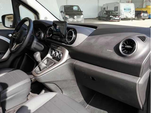 MERCEDES-BENZ T 180 Progressive,MBUX,LED,Navi,Kamera,Tempomat - Van penumpang: gambar 3 MERCEDES-BENZ T 180 Progressive,MBUX,LED,Navi,Kamera,Tempomat - Van penumpang: gambar 3