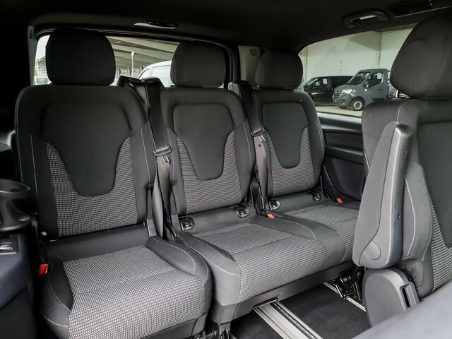 MERCEDES-BENZ V 300 Edition,lang,7-Sitzer,2Schiebetüren,Tisch... - Van penumpang: gambar 4 MERCEDES-BENZ V 300 Edition,lang,7-Sitzer,2Schiebetüren,Tisch... - Van penumpang: gambar 4