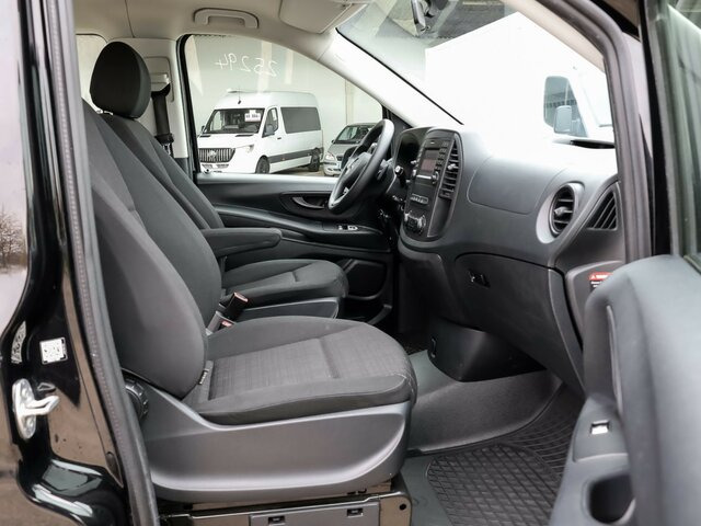 MERCEDES-BENZ Vito 114 TourerPro,Extralang,8Sitzer,Automatik... - Van penumpang: gambar 3 MERCEDES-BENZ Vito 114 TourerPro,Extralang,8Sitzer,Automatik... - Van penumpang: gambar 3