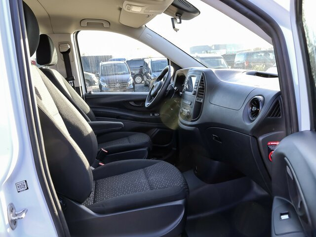 MERCEDES-BENZ Vito 114 TourerPro,lang,Automatik,8Sitze,Kamera... - Van penumpang: gambar 3 MERCEDES-BENZ Vito 114 TourerPro,lang,Automatik,8Sitze,Kamera... - Van penumpang: gambar 3