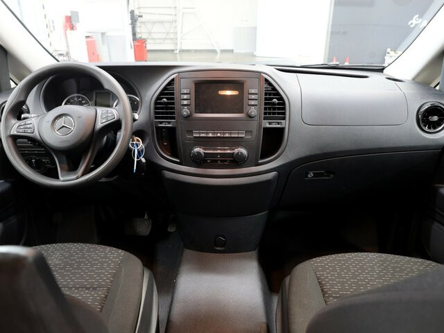 MERCEDES-BENZ Vito 114 TourerPro,lang,Automatik,8Sitze,Kamera... - Bus mini, Van penumpang: gambar 2 MERCEDES-BENZ Vito 114 TourerPro,lang,Automatik,8Sitze,Kamera... - Bus mini, Van penumpang: gambar 2