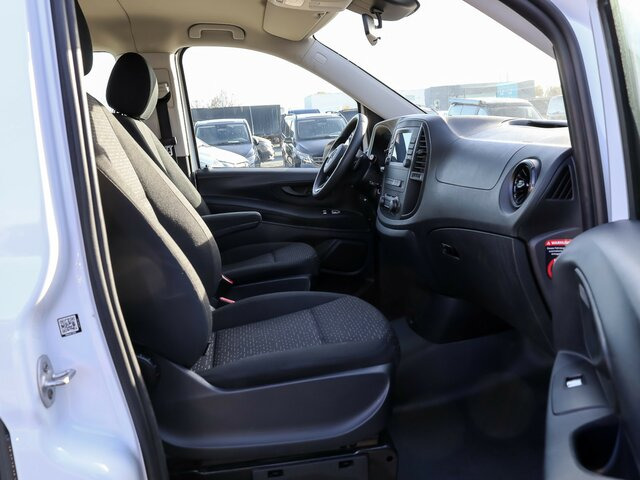MERCEDES-BENZ Vito 114 TourerPro,lang,Automatik,8Sitze,Kamera... - Van penumpang: gambar 3 MERCEDES-BENZ Vito 114 TourerPro,lang,Automatik,8Sitze,Kamera... - Van penumpang: gambar 3