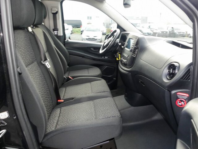 MERCEDES-BENZ Vito 116CDI lang,TourerPro,2Klima,9Sitze,Kamera - Bus mini, Van penumpang: gambar 2 MERCEDES-BENZ Vito 116CDI lang,TourerPro,2Klima,9Sitze,Kamera - Bus mini, Van penumpang: gambar 2
