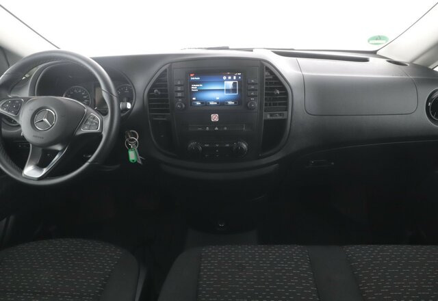MERCEDES-BENZ Vito 116TourerPro ,Extralang,2xKlima,Kamera,AHK - Bus mini, Van penumpang: gambar 2 MERCEDES-BENZ Vito 116TourerPro ,Extralang,2xKlima,Kamera,AHK - Bus mini, Van penumpang: gambar 2