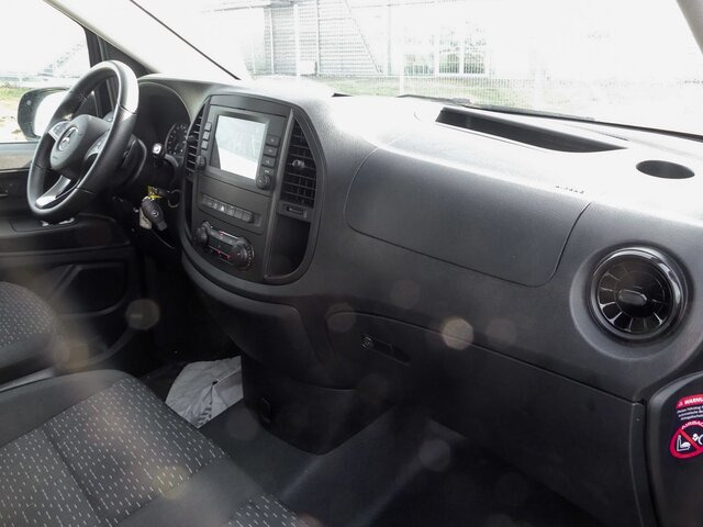 MERCEDES-BENZ Vito 116TourerPro ,Extralang,2xKlima,Kamera,AHK - Bus mini, Van penumpang: gambar 4 MERCEDES-BENZ Vito 116TourerPro ,Extralang,2xKlima,Kamera,AHK - Bus mini, Van penumpang: gambar 4
