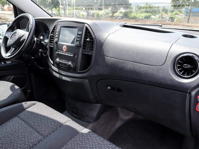 MERCEDES-BENZ Vito 116TourerPro ,Extralang,2xKlima,Kamera,AHK... - Van penumpang: gambar 4 MERCEDES-BENZ Vito 116TourerPro ,Extralang,2xKlima,Kamera,AHK... - Van penumpang: gambar 4