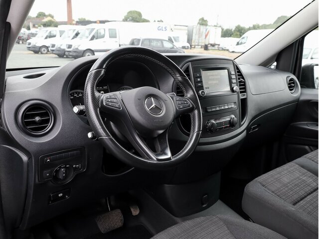 MERCEDES-BENZ Vito 116TourerPro Kombi,Extralang,2xKlima,9Sitze... - Van penumpang: gambar 5 MERCEDES-BENZ Vito 116TourerPro Kombi,Extralang,2xKlima,9Sitze... - Van penumpang: gambar 5