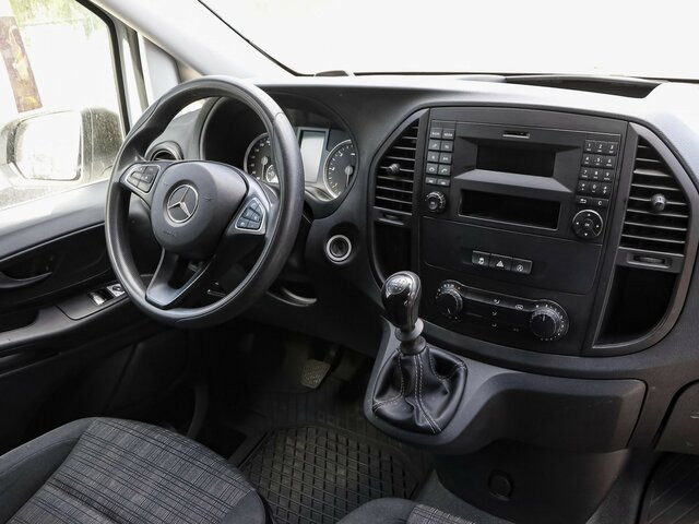 MERCEDES-BENZ Vito114CDI KA lang ,Klima,Sortimo Regal,AHK - Van kecil: gambar 4 MERCEDES-BENZ Vito114CDI KA lang ,Klima,Sortimo Regal,AHK - Van kecil: gambar 4