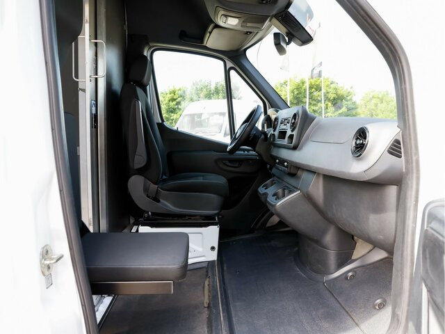 MERCEDES-BENZ eSprinter 312 Kasten FWD,3.924mm Radstand - Van panel, Van listrik: gambar 3 MERCEDES-BENZ eSprinter 312 Kasten FWD,3.924mm Radstand - Van panel, Van listrik: gambar 3
