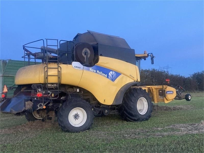 New Holland CR 980 1050er hjul og 30Fod 4 hjulstræk - Pemanen gabungan: gambar 4 New Holland CR 980 1050er hjul og 30Fod 4 hjulstræk - Pemanen gabungan: gambar 4