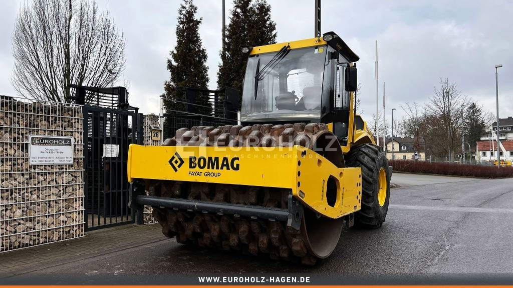 Bomag Stachelwalze BW 213 PDH-5, Schnellgang, Walzenzug - Pemadat: gambar 5 Bomag Stachelwalze BW 213 PDH-5, Schnellgang, Walzenzug - Pemadat: gambar 5