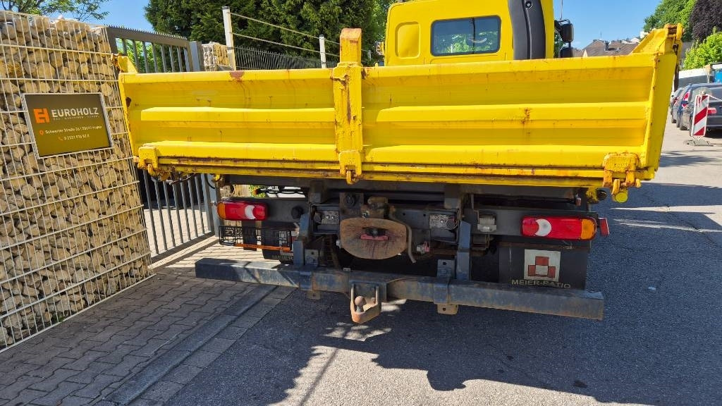 DAF Lkw 3-Seiten-Kipper Meiller 45.220, 2 x AHK, Servo - Truk jungkit: gambar 5 DAF Lkw 3-Seiten-Kipper Meiller 45.220, 2 x AHK, Servo - Truk jungkit: gambar 5