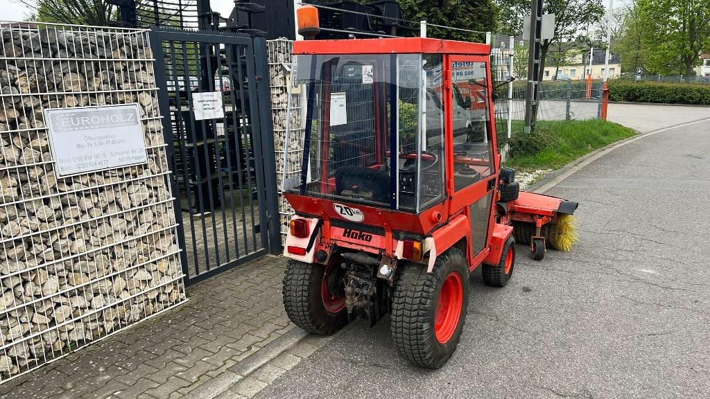 Traktor kota Hako 2300 D Kleintraktor, hyrd. Kehrmaschine, Zapfwelle: gambar 22