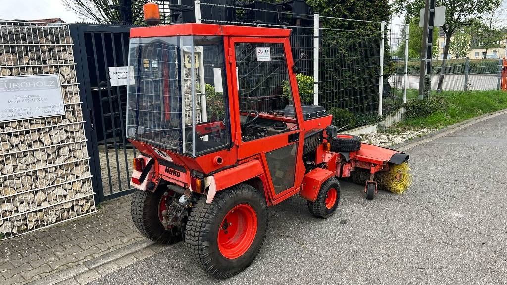 Traktor kota Hako 2300 D Kleintraktor, hyrd. Kehrmaschine, Zapfwelle: gambar 21
