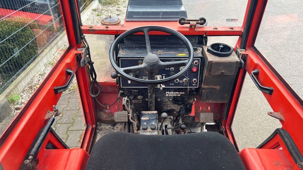 Traktor kota Hako 2300 D Kleintraktor, hyrd. Kehrmaschine, Zapfwelle: gambar 9