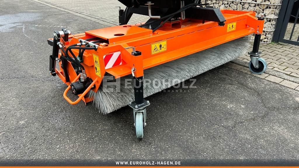 Kehrmaschine ZM2000 - Sapu untuk Kendaraan Kota/ Khusus: gambar 4 Kehrmaschine ZM2000 - Sapu untuk Kendaraan Kota/ Khusus: gambar 4