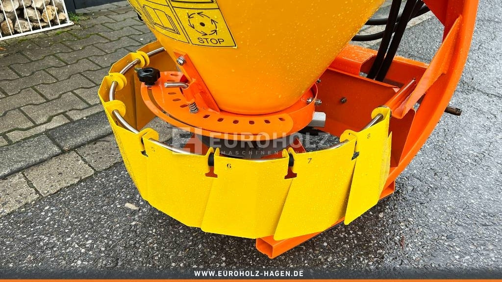 Salzstreuer Sandstreuer PS-250M Dreipunktaufnahme - Penyebar pasir/ Garam untuk Kendaraan Kota/ Khusus: gambar 5 Salzstreuer Sandstreuer PS-250M Dreipunktaufnahme - Penyebar pasir/ Garam untuk Kendaraan Kota/ Khusus: gambar 5