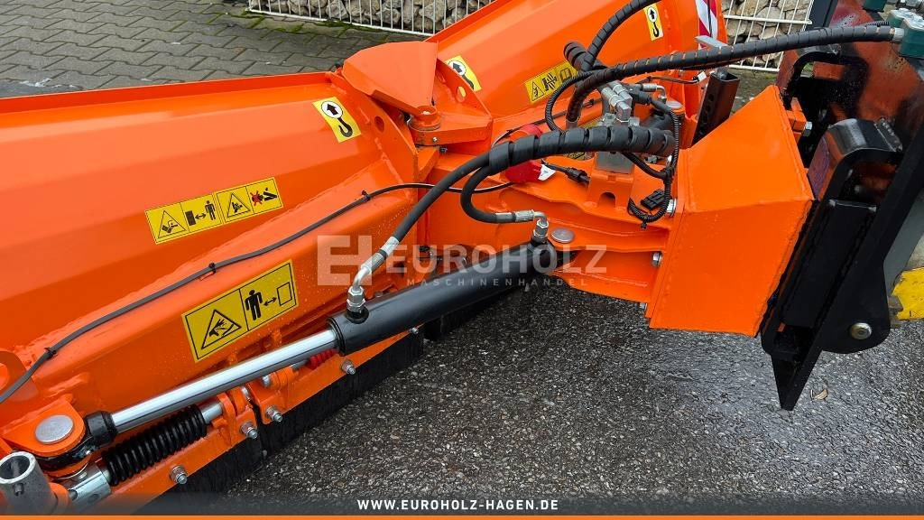 Schneepflug Schneeschild Vario 4-Wege PUV-2000M - Bajak salju untuk Peralatan pertanian: gambar 4 Schneepflug Schneeschild Vario 4-Wege PUV-2000M - Bajak salju untuk Peralatan pertanian: gambar 4