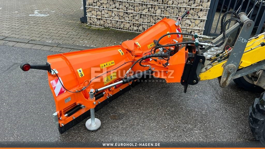Schneepflug Schneeschild Vario 4-Wege PUV-2000M - Bajak salju untuk Peralatan pertanian: gambar 3 Schneepflug Schneeschild Vario 4-Wege PUV-2000M - Bajak salju untuk Peralatan pertanian: gambar 3