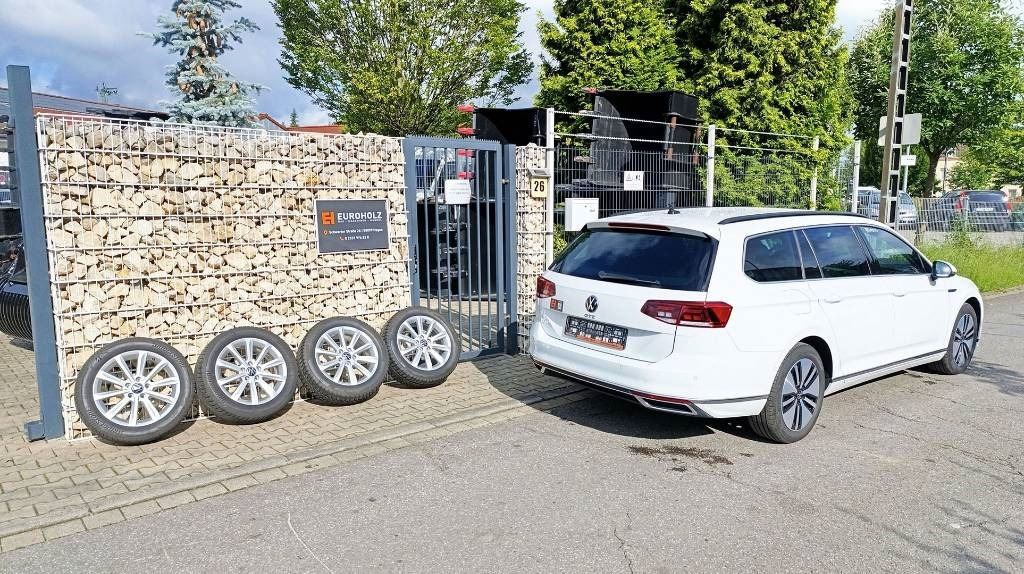 Volkswagen Passat GTE 1.4 Plug-In-Hybrid, Batterie neu, Navi - Mobil: gambar 2 Volkswagen Passat GTE 1.4 Plug-In-Hybrid, Batterie neu, Navi - Mobil: gambar 2