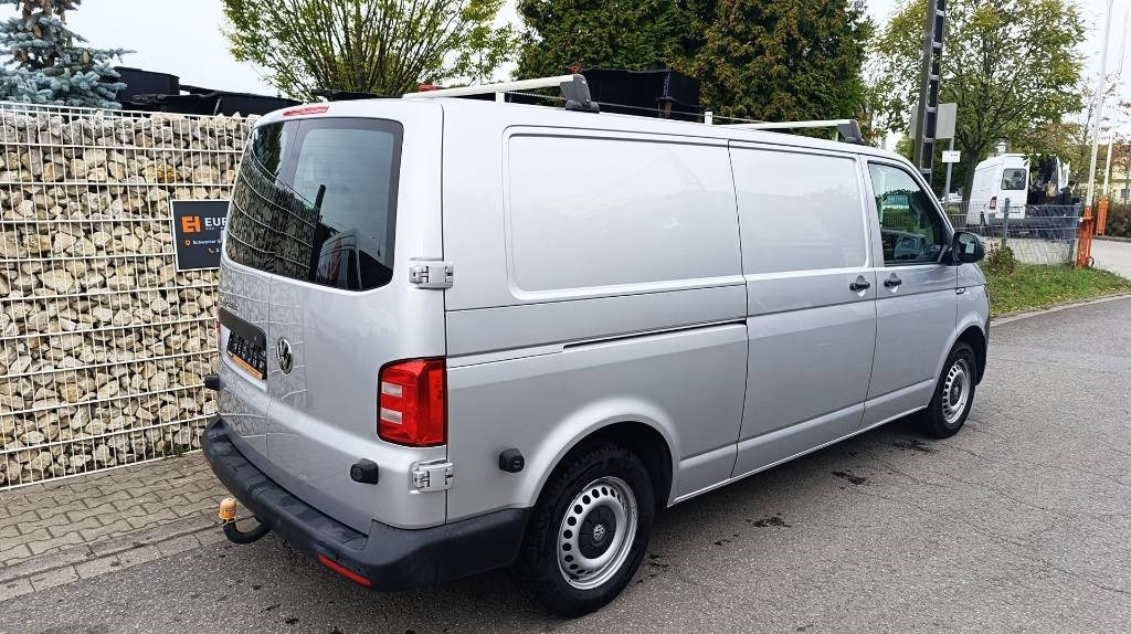 Volkswagen Transporter T6 TDI, Werkstattschränke Standheizung - Van box: gambar 5 Volkswagen Transporter T6 TDI, Werkstattschränke Standheizung - Van box: gambar 5