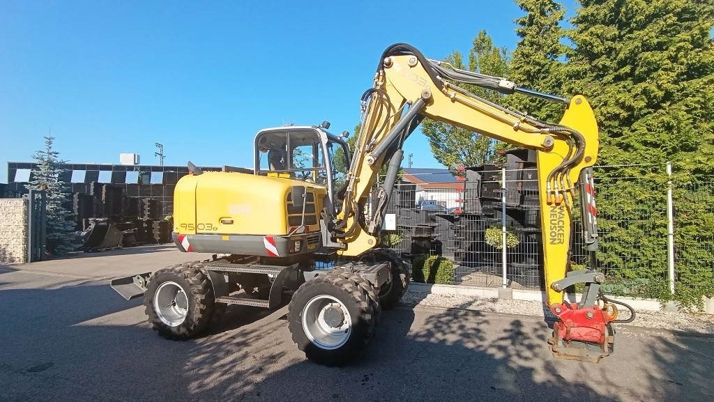 Wacker Neuson 9503 Bagger Powertilt, SW Martin, Verstellausleger - Ekskavator roda: gambar 2 Wacker Neuson 9503 Bagger Powertilt, SW Martin, Verstellausleger - Ekskavator roda: gambar 2