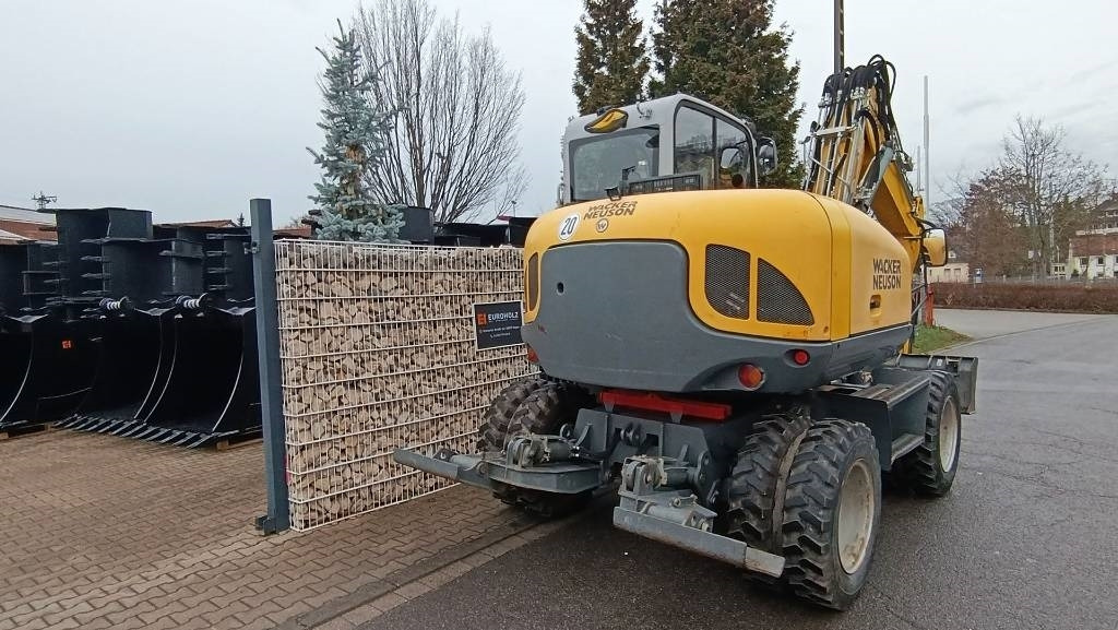 Wacker Neuson EW 100 Schnellwechsler MS08, Verstellausleger - Ekskavator roda: gambar 2 Wacker Neuson EW 100 Schnellwechsler MS08, Verstellausleger - Ekskavator roda: gambar 2