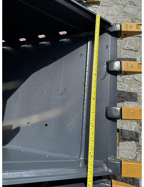 Big Tieflöffel 70cm mit MS08 Symblock Aufnahme - Ember: gambar 2 Big Tieflöffel 70cm mit MS08 Symblock Aufnahme - Ember: gambar 2