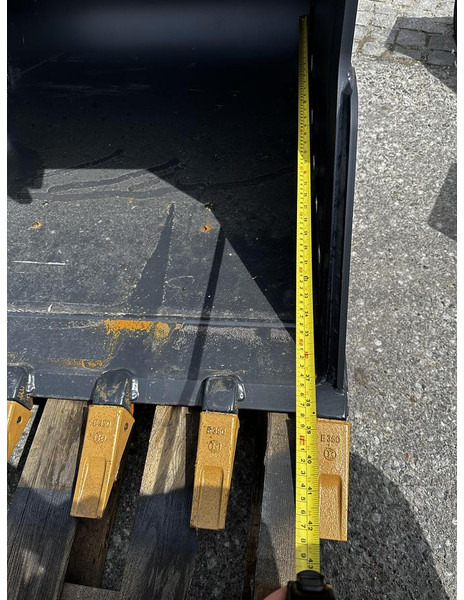 Big Tieflöffel 90cm mit MS08 Symblock Aufnahme - Ember: gambar 4 Big Tieflöffel 90cm mit MS08 Symblock Aufnahme - Ember: gambar 4