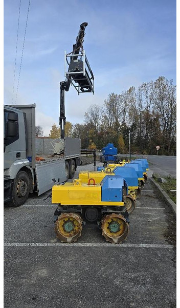 Iveco Stralis 6x2 Baustoffpritsche mit Hiab 228-E5 Kran - Truk derek: gambar 5 Iveco Stralis 6x2 Baustoffpritsche mit Hiab 228-E5 Kran - Truk derek: gambar 5