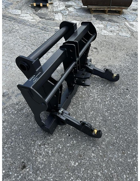 Big Adapter Bobcat Teleskoplader auf Dreipunkt Aufnahme - Lampiran: gambar 2 Big Adapter Bobcat Teleskoplader auf Dreipunkt Aufnahme - Lampiran: gambar 2