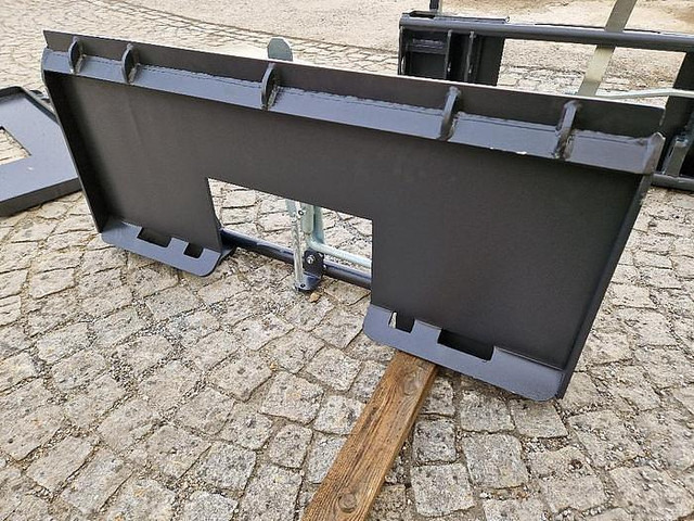 Big Bobcat 114 cm Adapter mit Euro Aufnahme - Lampiran: gambar 2 Big Bobcat 114 cm Adapter mit Euro Aufnahme - Lampiran: gambar 2